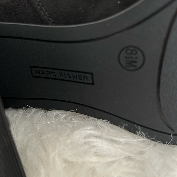 NWT, Marc Fisher blk suede bootie sz 8 1/2 - Picture 12 of 12